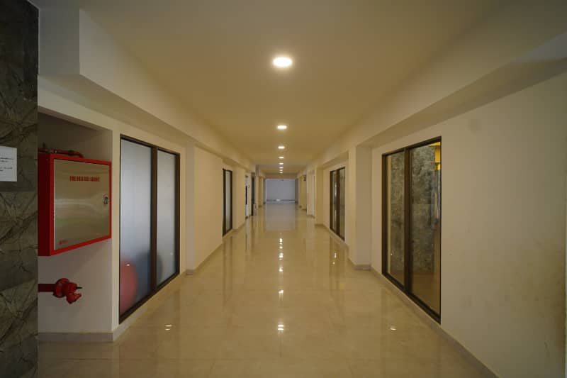 2 Bed/L West Open Flat For Sale In Chapal Courtyard 2

                                                            alt=