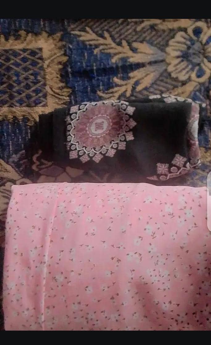 abaya

                                                            alt=