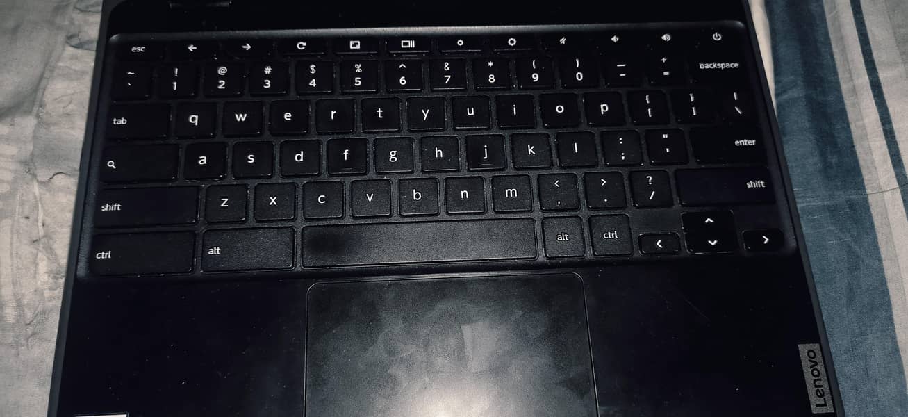 sell full set 6 laptops

                                                            alt=