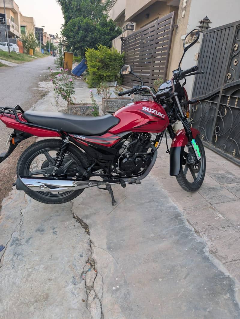 Suzuki GR 150

                                                            alt=