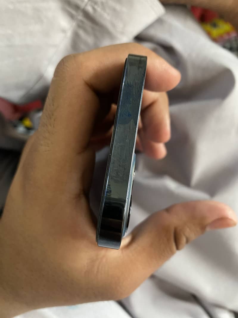 12 pro jv

                                                            alt=