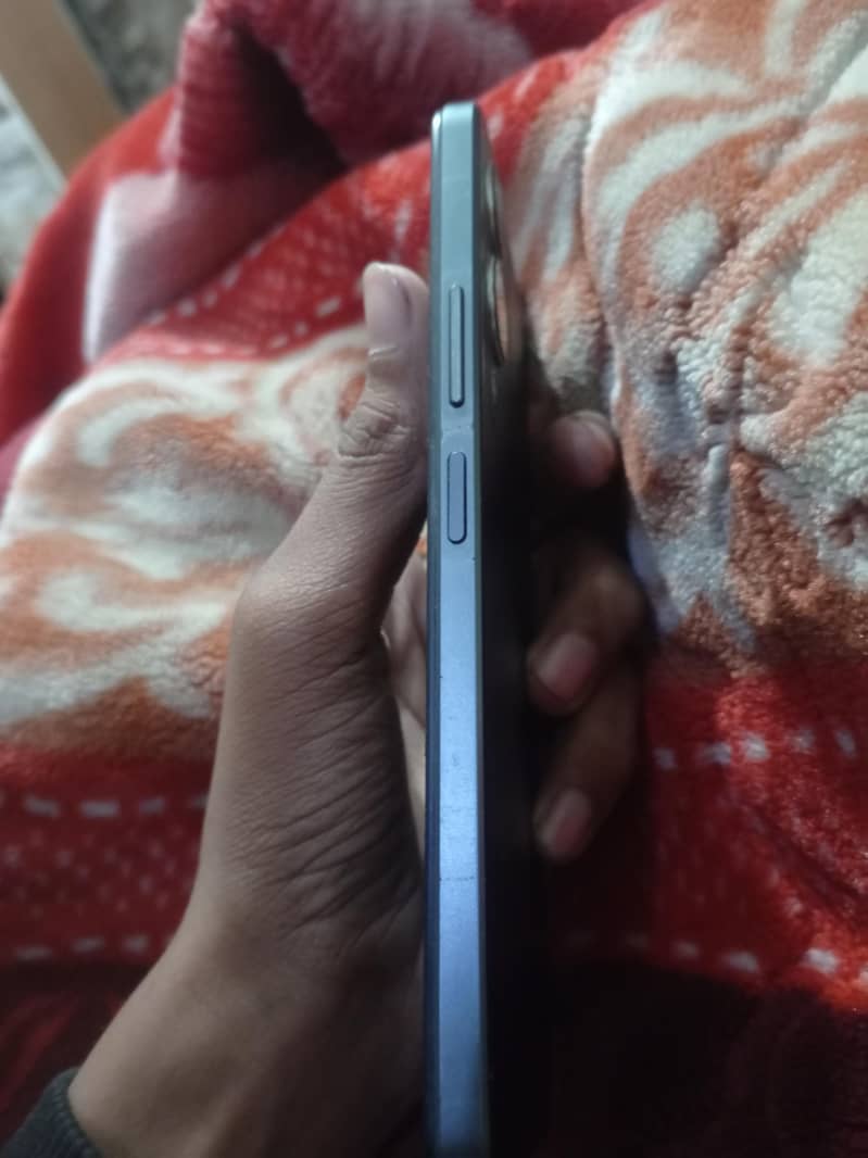 vivo y17s

                                                            alt=