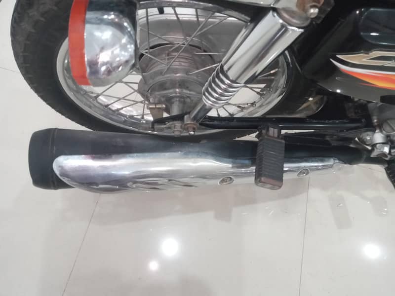 Honda CG 125 2021

                                                            alt=