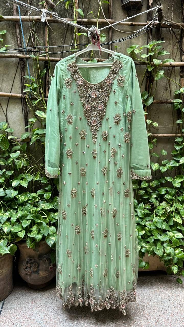 Preloved maxi | wedding dresses |Fancy Dresses | Part Wears.

                                                            alt=