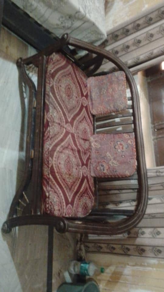 china sofa

                                                            alt=