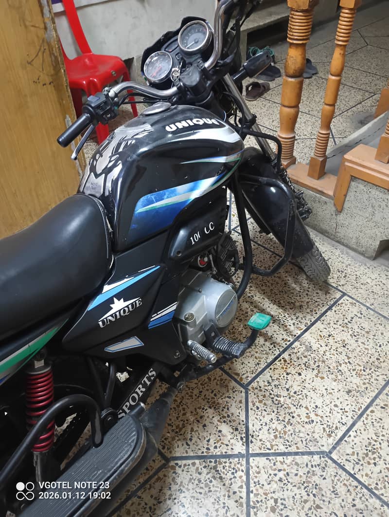 Unique 110 d good condition

                                                            alt=