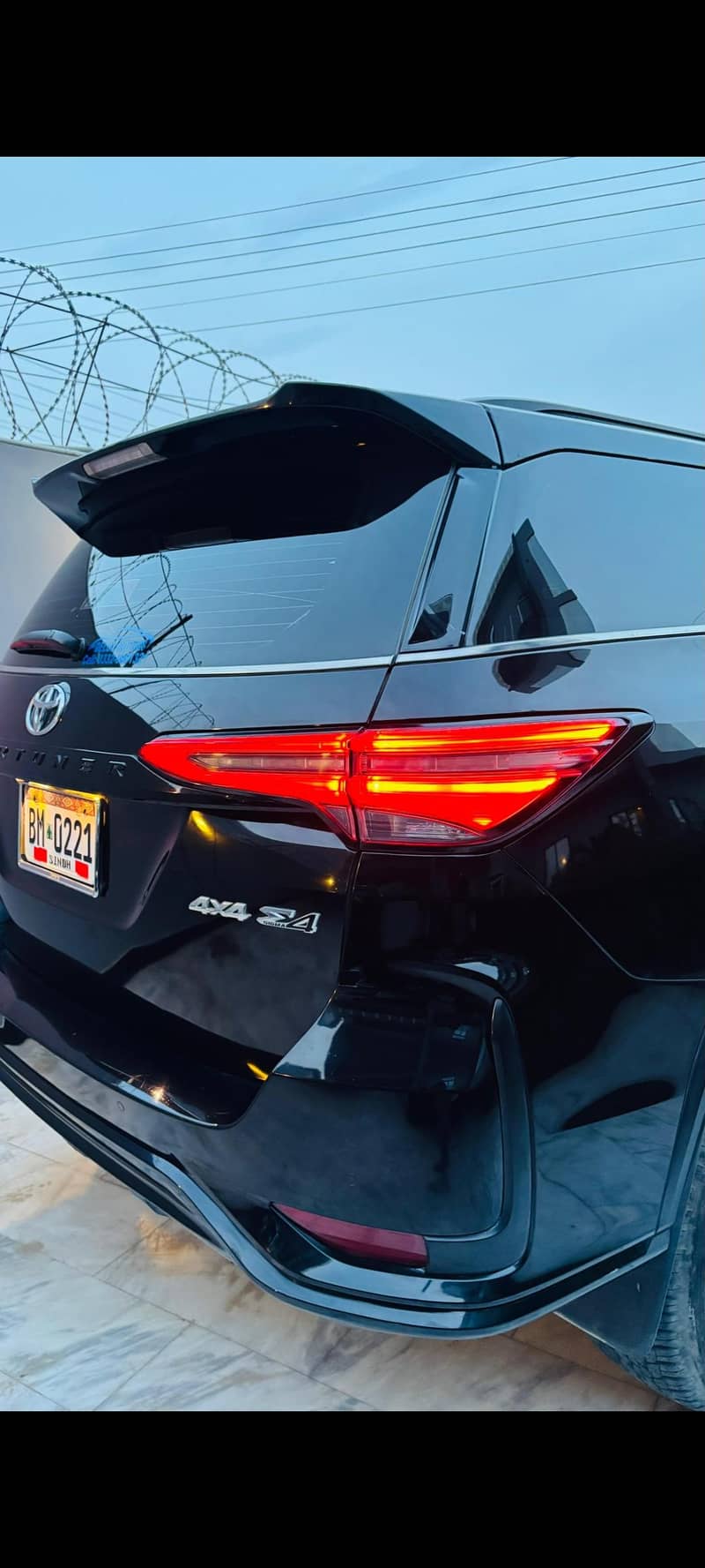 Toyota Fortuner Legender 2023 cleanest legender

                                                            alt=