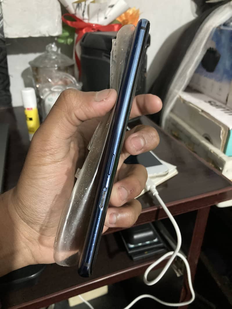 Oneplus 7 pro 8/256 clean display

                                                            alt=