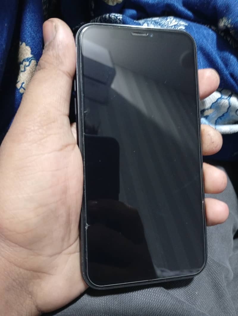 iPhone 11 pta approved

                                                            alt=