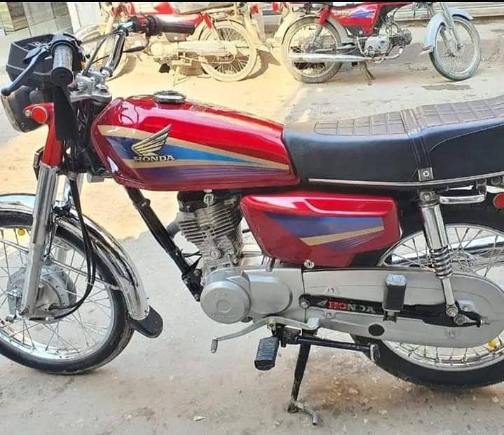 ہونڈا 125سی جی ریم جنین

                                                            alt=