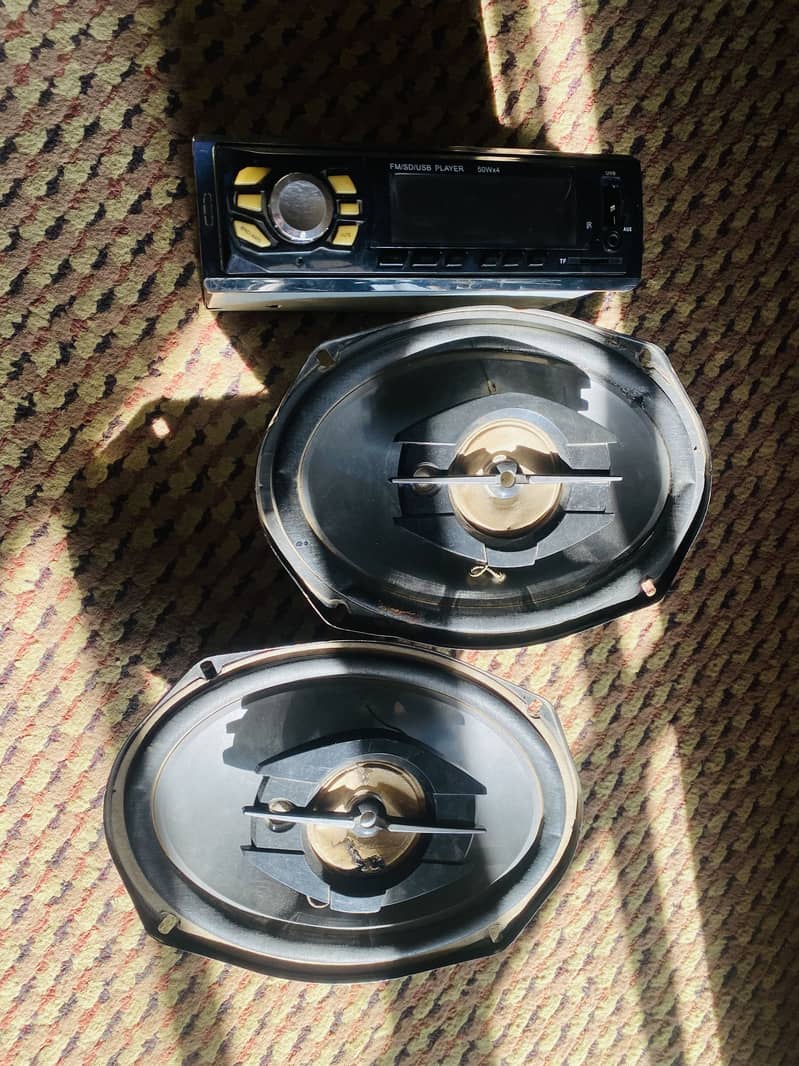 Sony original speaker with mp3

                                                            alt=