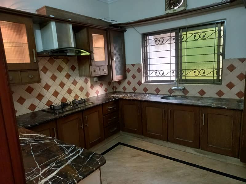 5 Marla Outstanding Double Story House In Johar Town Near EMPORIUM MALL Prime Location

                                                            alt=