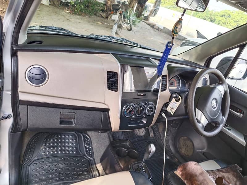 Suzuki Wagon R AGS 2022

                                                            alt=