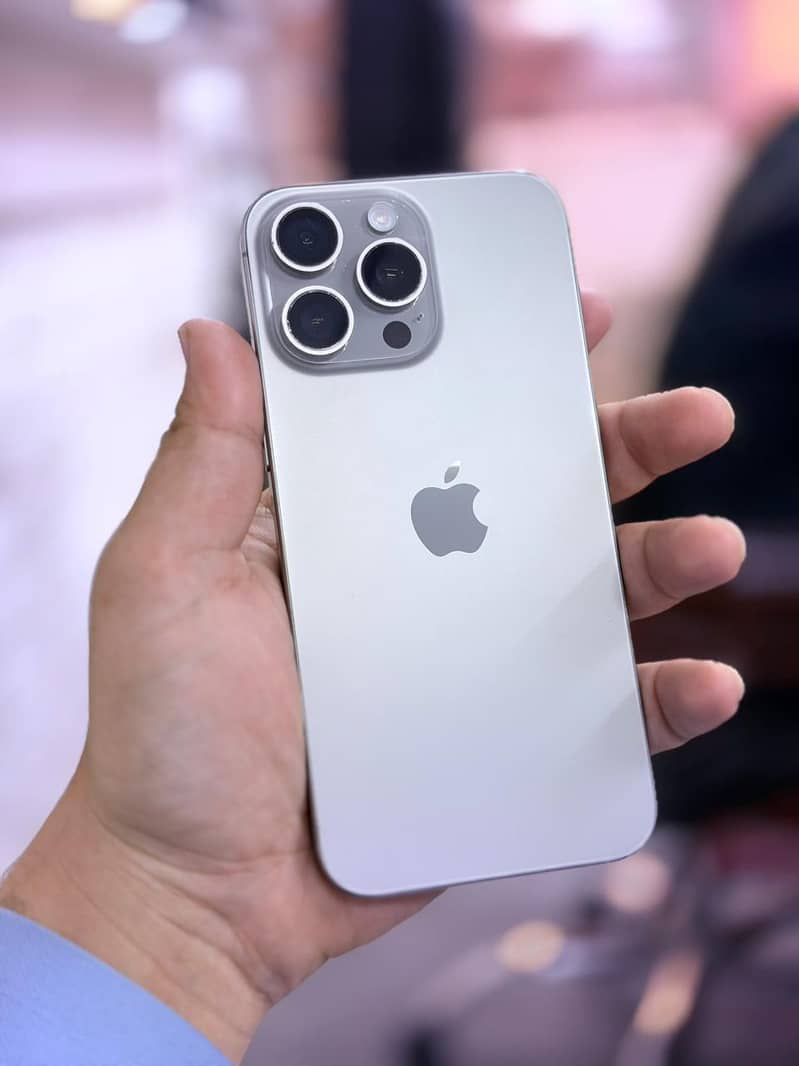 Iphone 15 pro max 512gb pta approved

                                                            alt=