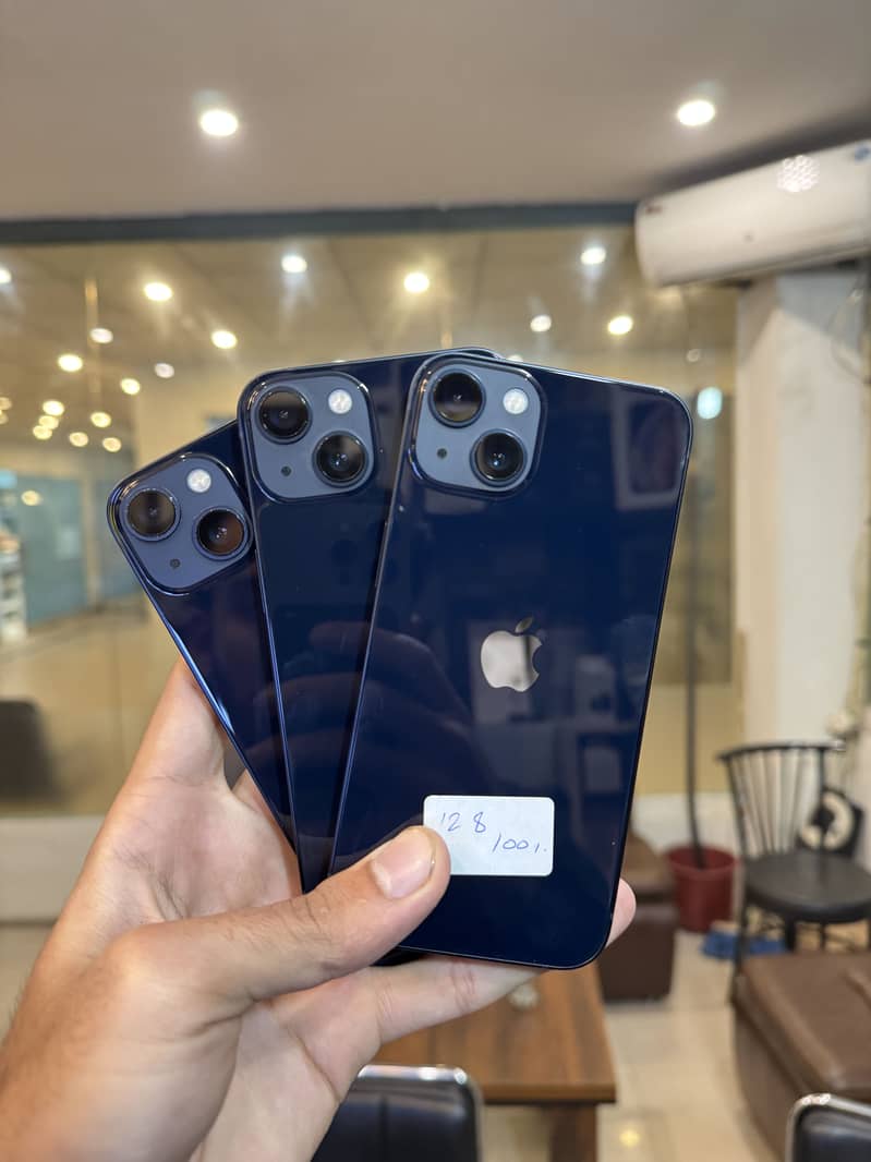 IPhone 13 In apple Warrenty

                                                            alt=