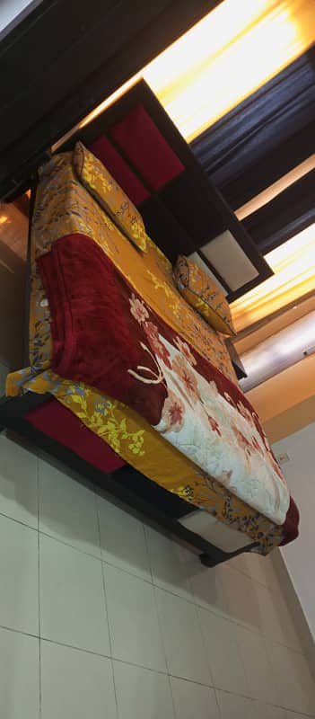 Par Day short time

                                                            alt=