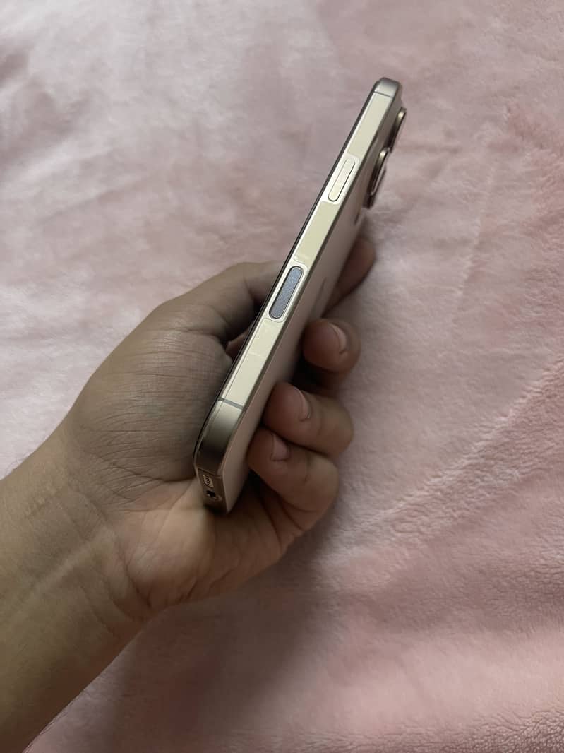 iPhone 16 Pro 512GB Official PTA Approved Full Genuine

                                                            alt=