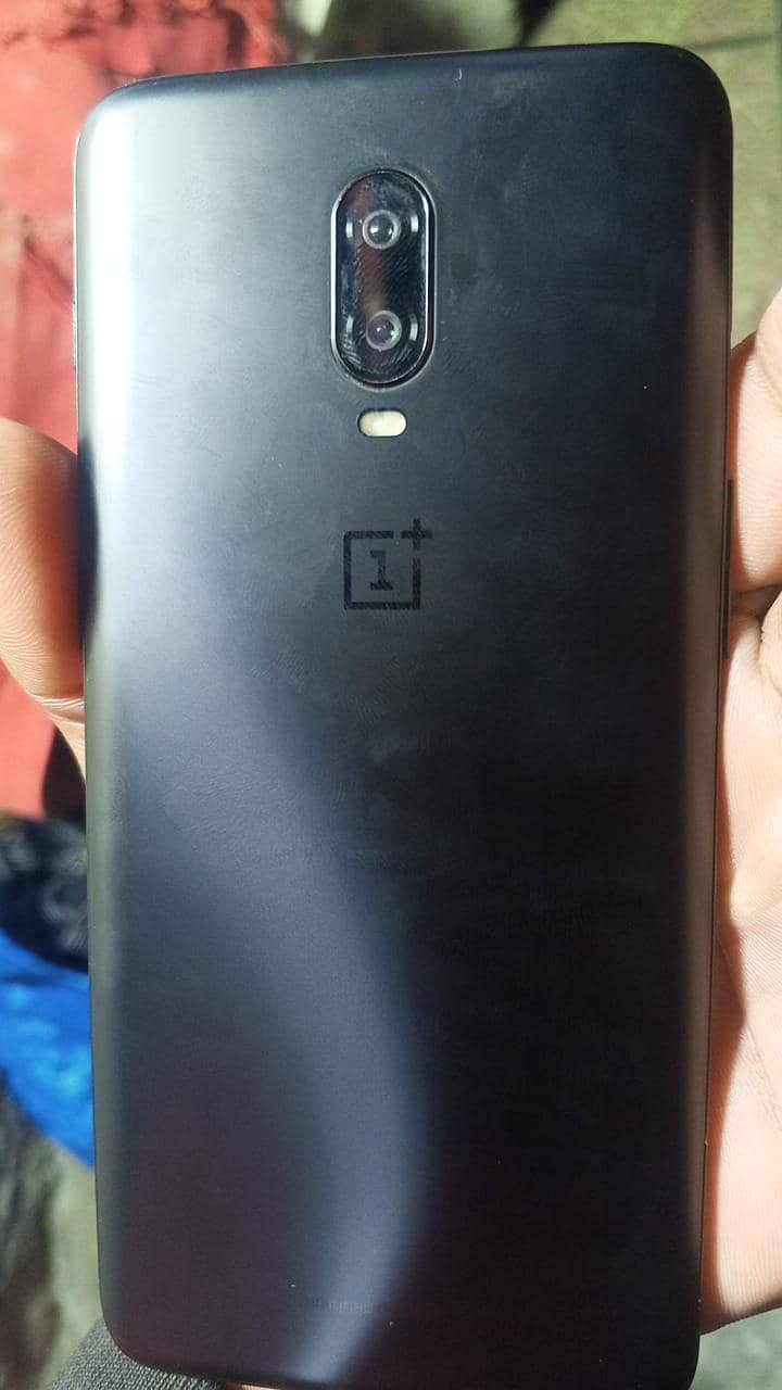 OnePlus 6T online approved 8/128gb

                                                            alt=