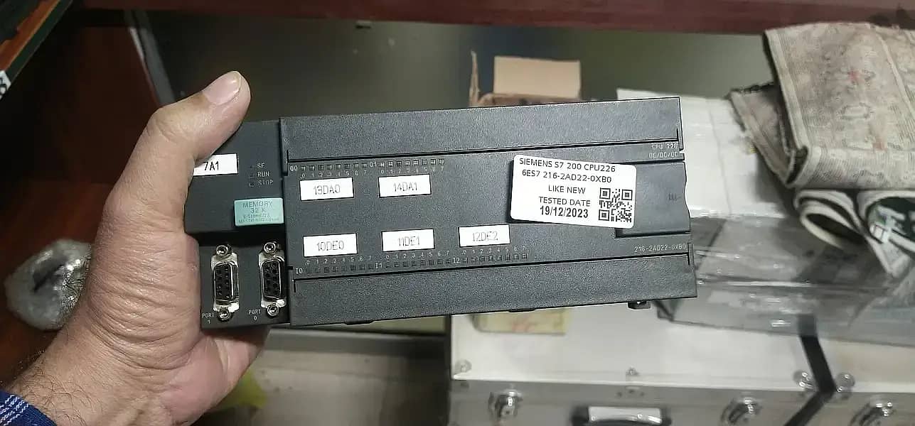 S7 200 PLC Siemens and Analog& Digital I/O cards new & used in stock

                                                            alt=