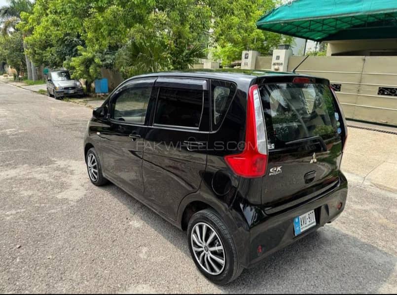 Mitsubishi ek wagon

                                                            alt=