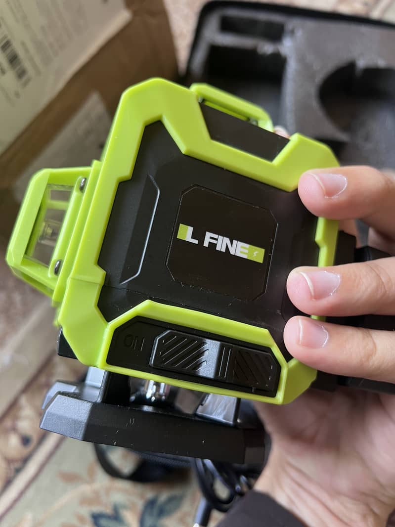 16 lines laser level for sale whatsapp 03198614614

                                                            alt=