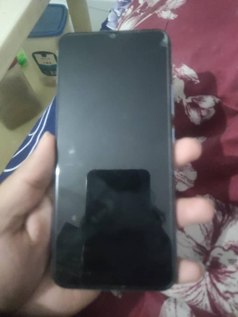 Realme c25s

                                                            alt=