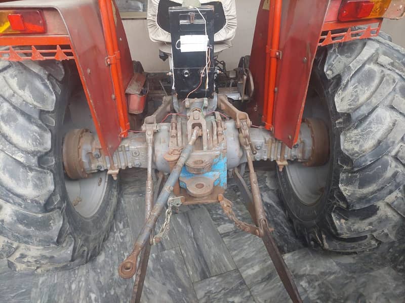 Massey Ferguson 350

                                                            alt=