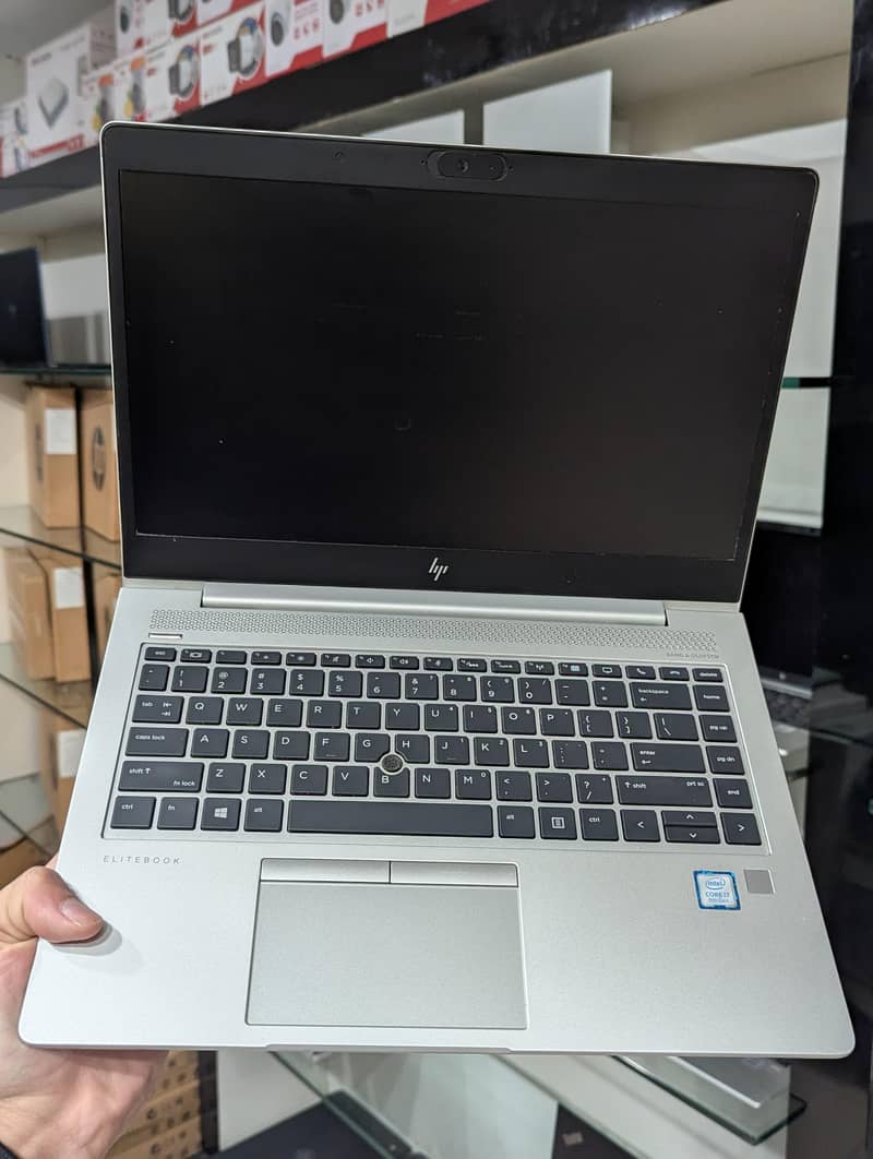 hp Elitebook 840 G5 i7 8th Gen

                                                            alt=