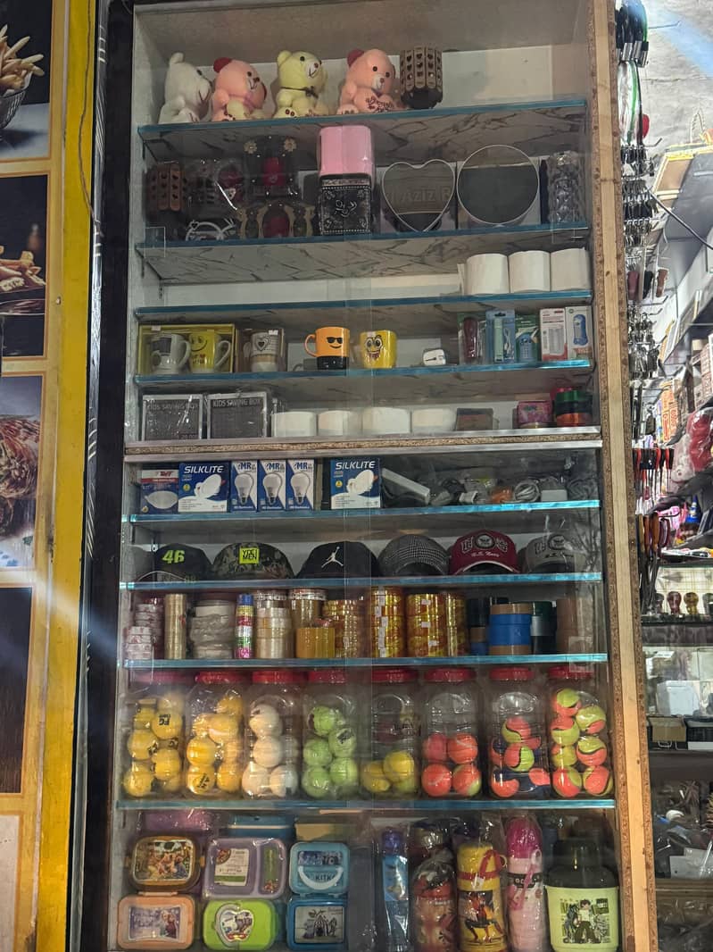 shop display rack

                                                            alt=