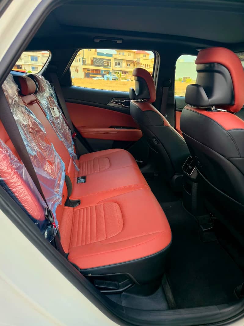 KIA Sportage L HEV 2025

                                                            alt=