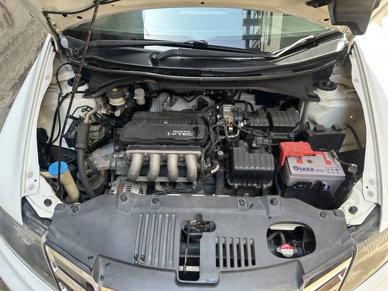 Honda city 2016 ivtec

                                                            alt=