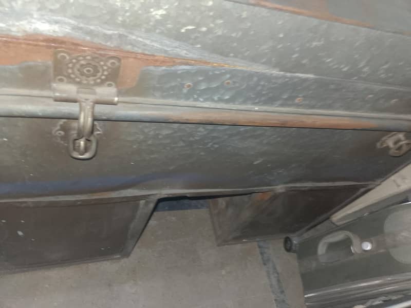 iron cabinet for sale

                                                            alt=