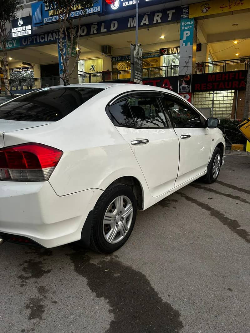 Honda City 2012

                                                            alt=