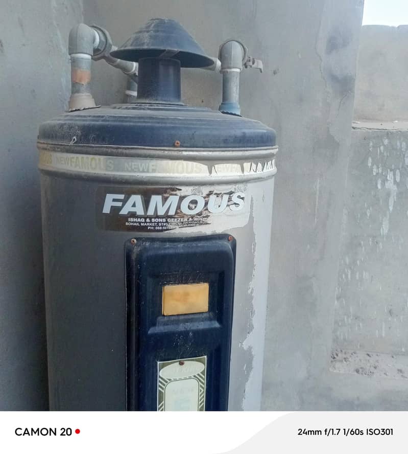 Water Geyser Electric & Gas Dual Big Size for Sale

                                                            alt=