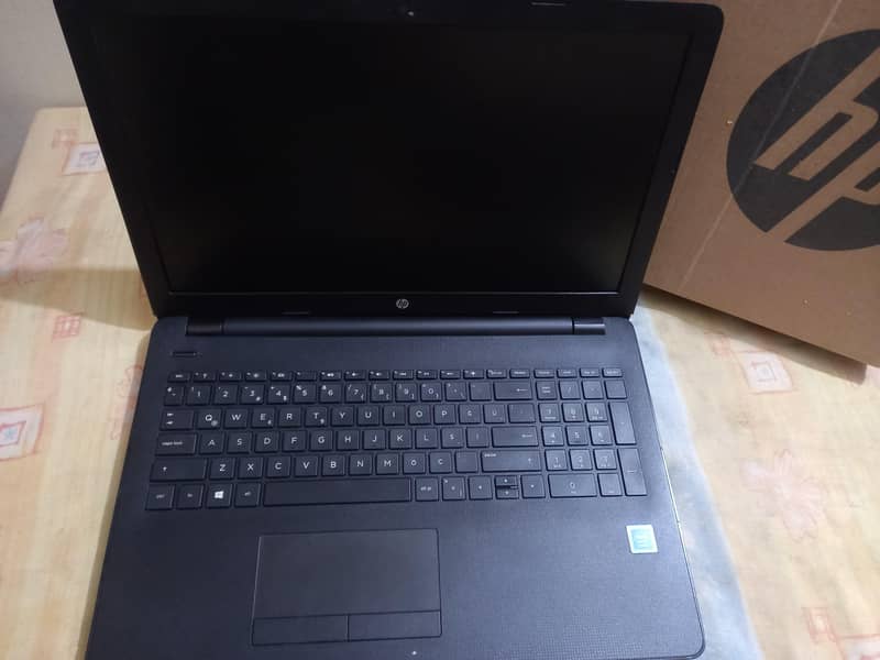 HP laptop

                                                            alt=