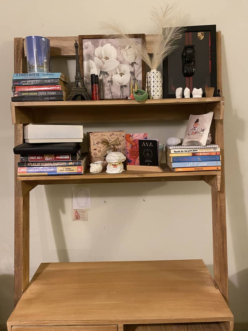 Ladder Style Study Table (with racks)

                                                            alt=