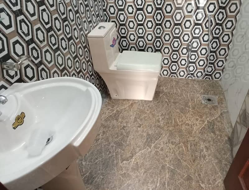 5 Marla Modern Villa Available For Sale At Reasonable Price In Palm City Gujranwala

                                                            alt=