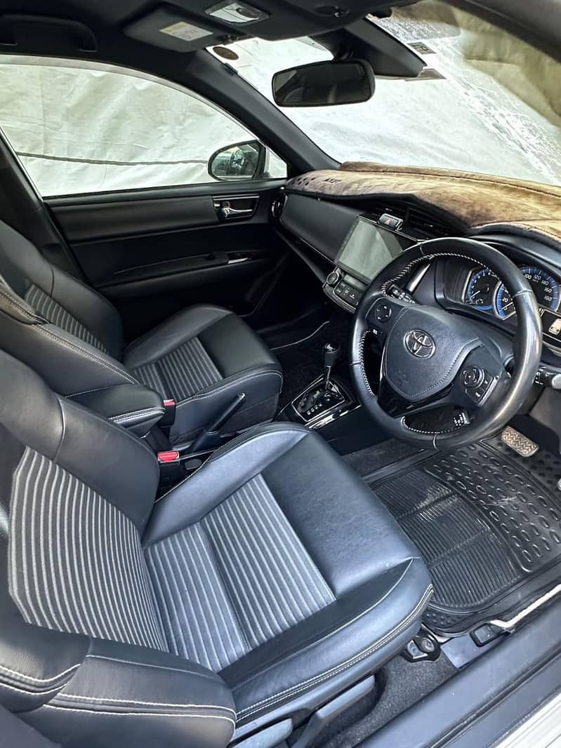 Toyota Corolla Hybrid WxB 2019

                                                            alt=