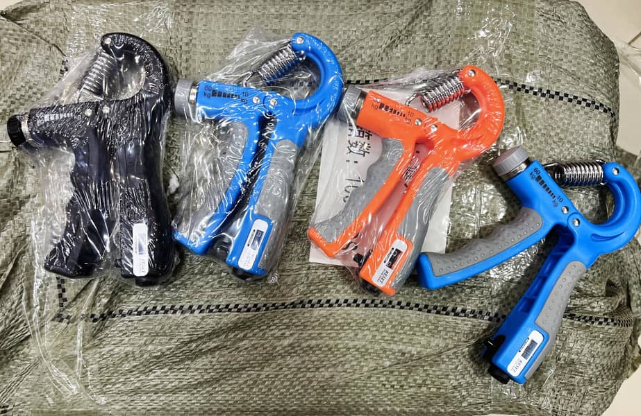 Hand Gripper With Counter Primum Quality Hand Gripper

                                                            alt=