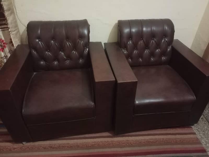 sofa set for sale

                                                            alt=