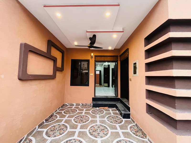 5 Marla Most Luxurious House Near Masjid Park And Commercial / For Sale In Citi Housing Gujranwala

                                                            alt=