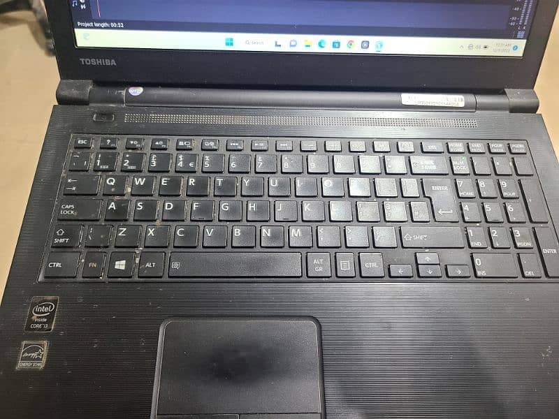 Toshiba Satellite Pro R50  B  i3 , 5th  Generation,  8 Ram & 256 SSD

                                                            alt=