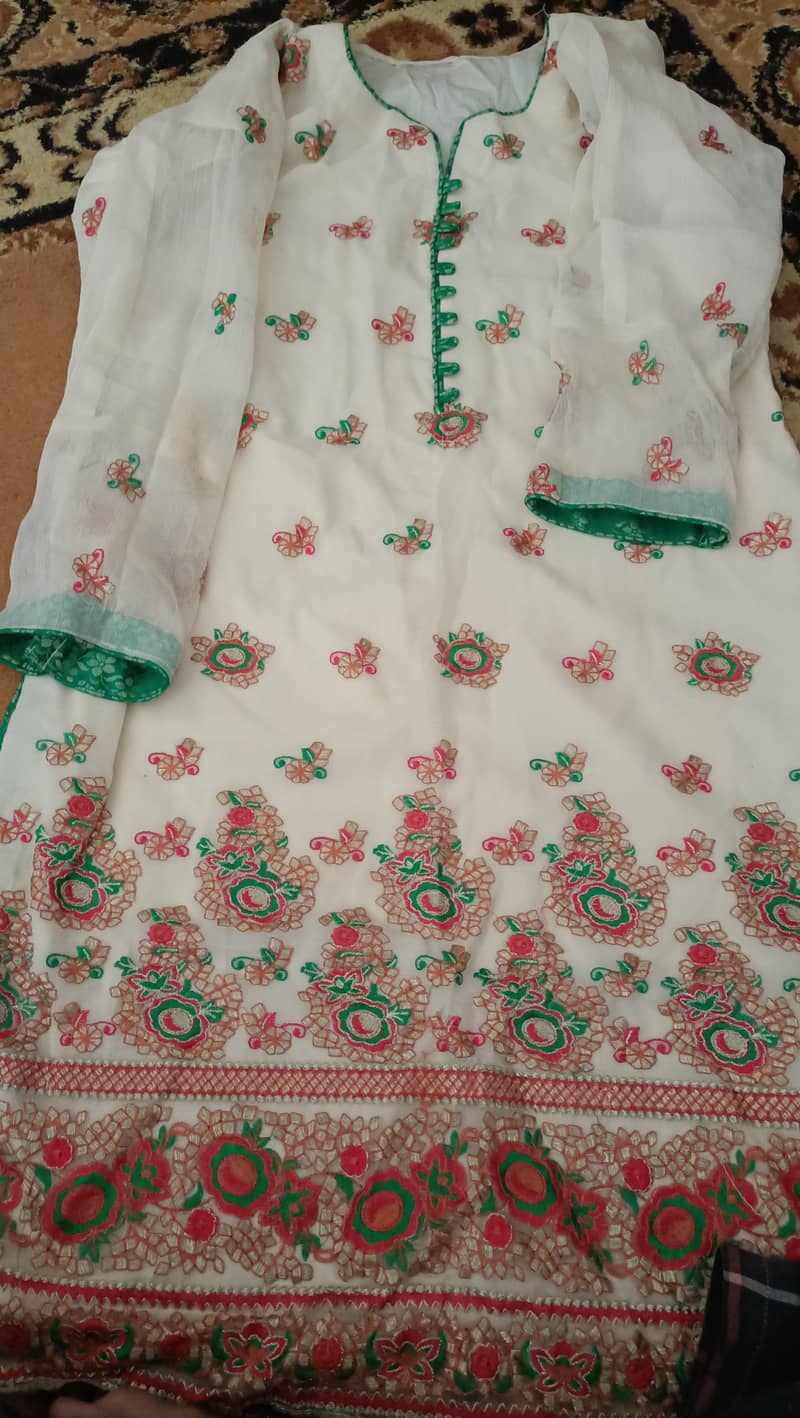 1 time wear in good condition

                                                            alt=