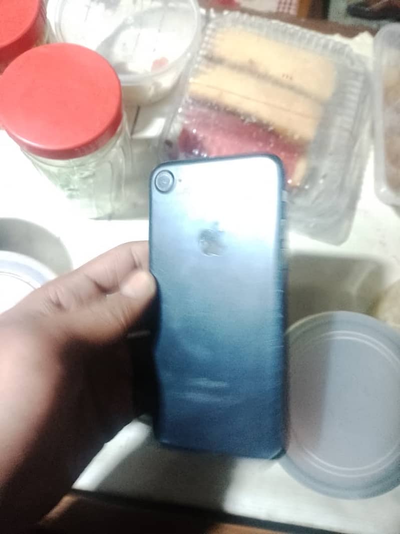 I phone 7 for sell 12,000

                                                            alt=