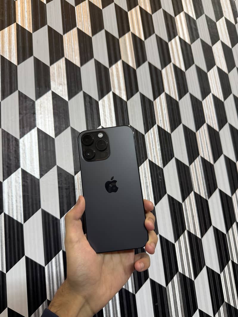 Iphone 14 Pro Max PTA Approved | 256GB | 95% BH

                                                            alt=