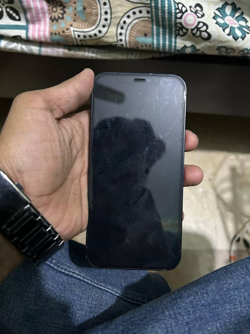 iphone

                                                            alt=