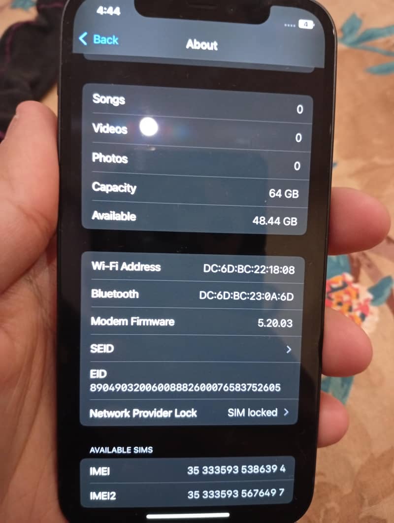 iPhone 12

                                                            alt=