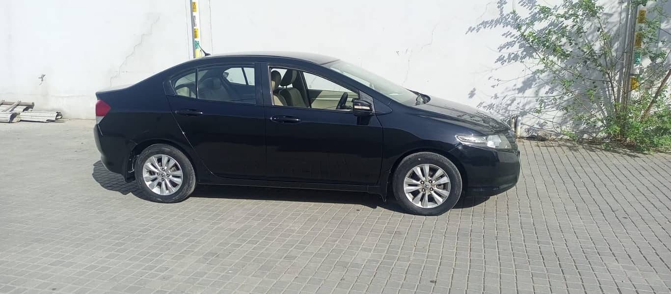 Honda City Aspire 1.5 i-VTEC 2013 | Honda City 2013 Manual

                                                            alt=