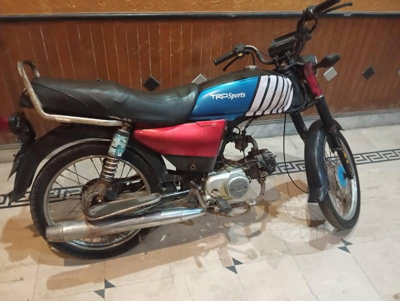 enjan boht zabrdast ha bik chalny me bilkul ok ha

                                                            alt=