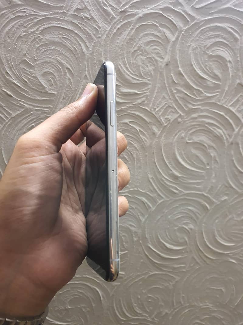 Iphone x 256gb PTA APPROVED

                                                            alt=